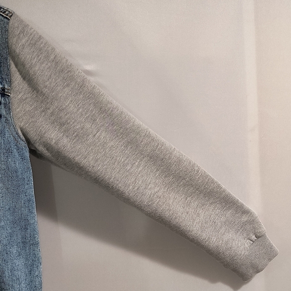 George Men's Small Blue W/Gray Sweatshirt Sleeves Jean Jacket - Picture 5 of 11